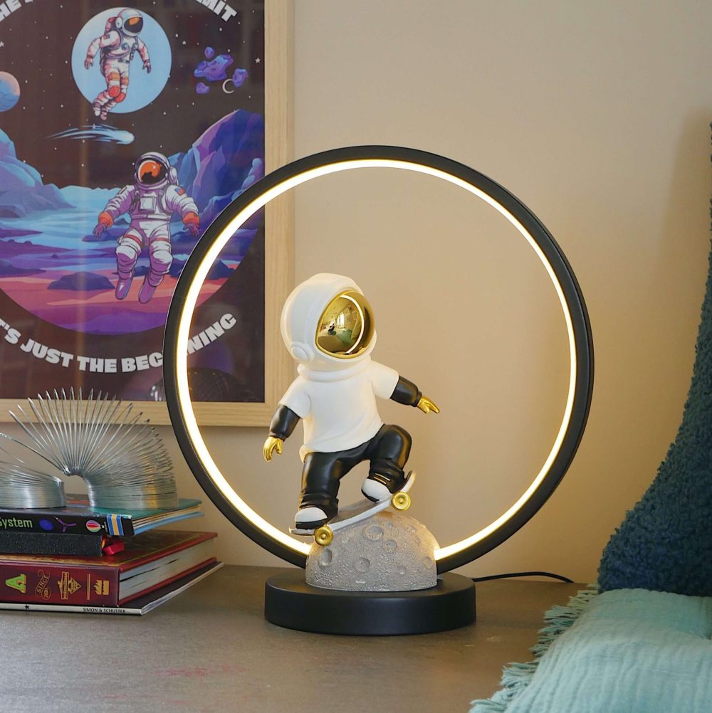 Steepletone Astro Skate Bedside Light - Ultra Cool Astronaut figurine with Warm Glow LED Ring Light - Image 2