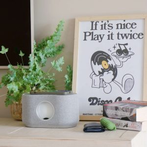 Steepletone Magna Sound Bluetooth Speaker & Wireless Charger - Image 5