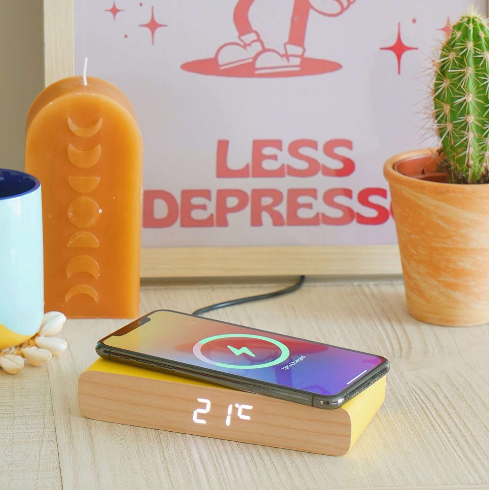 Steepletone Rise & Charge Wireless Bedside Alarm Clock & Phone Charger - Image 9