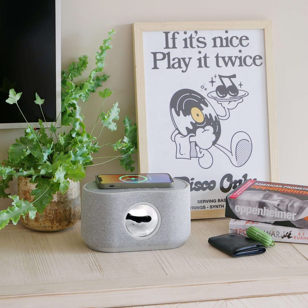 Steepletone Magna Sound Bluetooth Speaker & Wireless Charger - Image 14