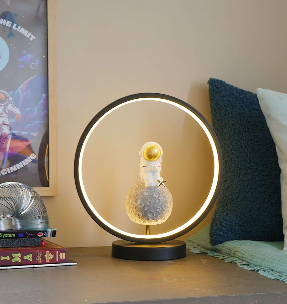 Steepletone Astro Catch Bedside Light - Ultra Cool Astronaut figurine with Warm Glow LED Ring Light - Image 9