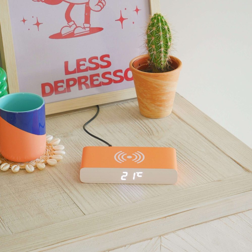Steepletone Rise & Charge Wireless Bedside Alarm Clock & Phone Charger - Image 33